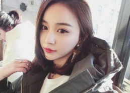 雪梨个人资料,才华横溢的歌手与演员，多面魅力绽放