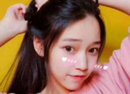 吴小萱资料,才华横溢的年轻艺术家，绽放独特光彩