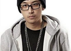 王大锤个人资料,从平凡走向卓越的人生传奇